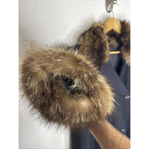 Vintage 80s Women’s L Black Wool Coat Real Fur Collar Cuffs Shoulder Pads - Picture 5 of 9